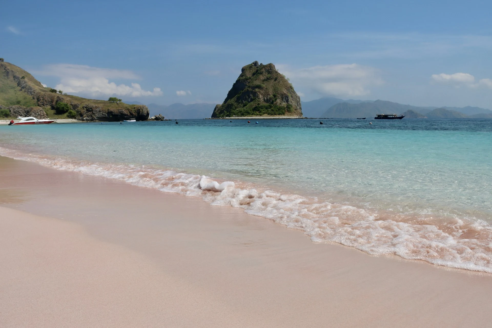 Pink sand and clear water in Komodo National Park