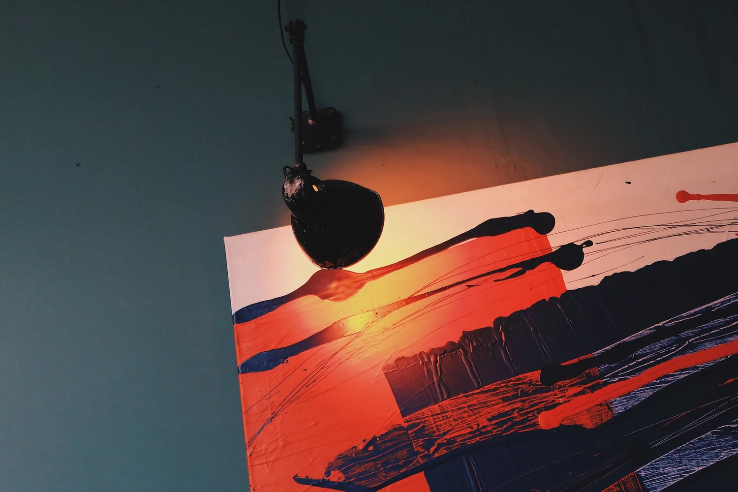 Illustrative art & design atmosphere from the original Lov Angels image library